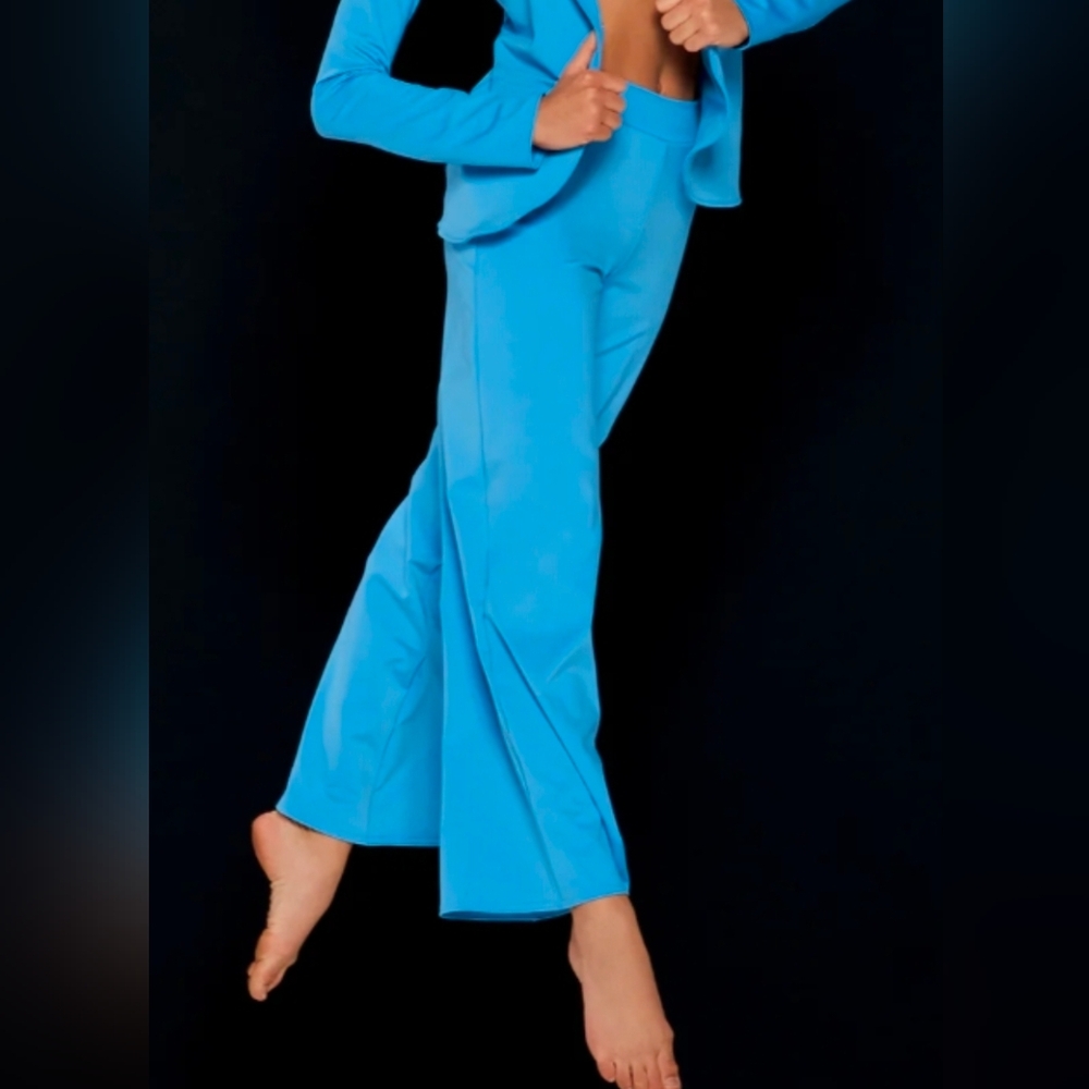 NWOT Kelle The New Look Dance Pant In Blue